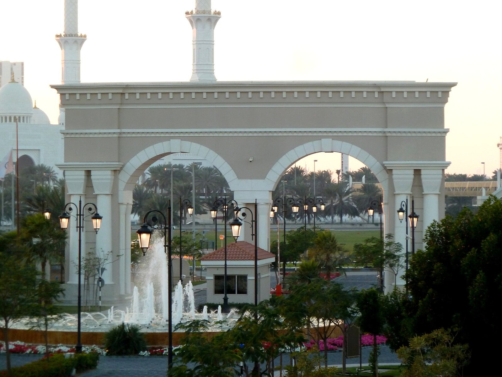 The Ritz-Carlton Abu Dhabi, Grand Canal - 2