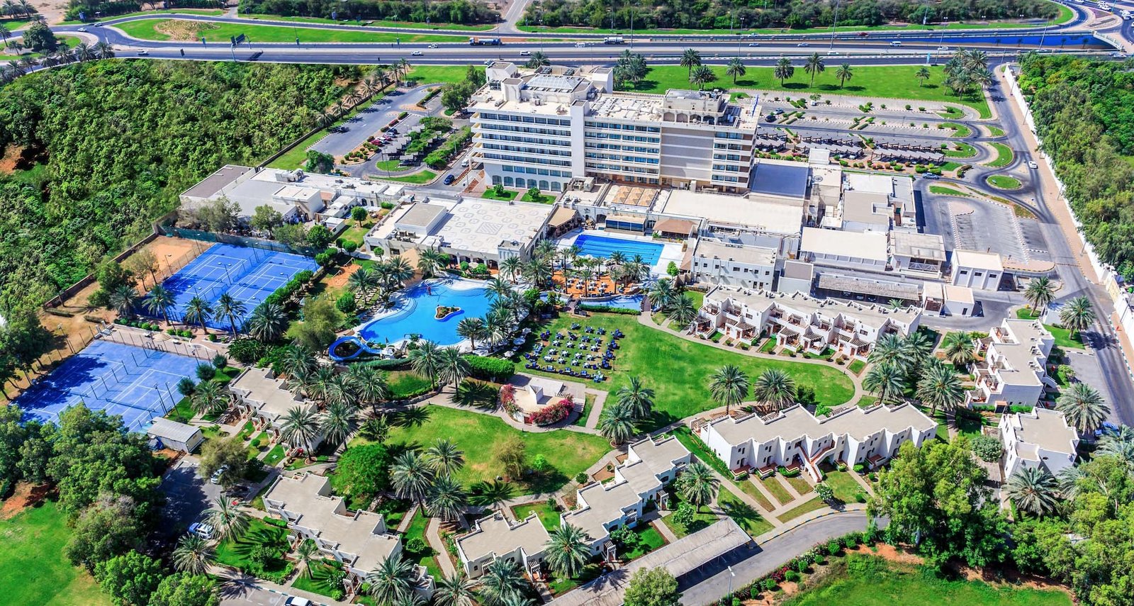 Radisson Blu Hotel & Resort Al Ain - Main