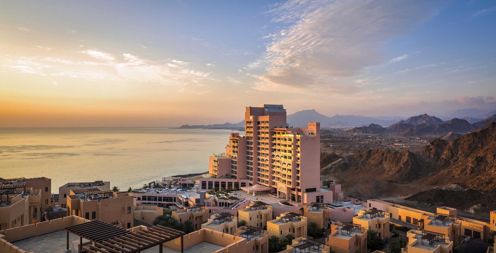 Fairmont Fujairah Beach Resort - 2
